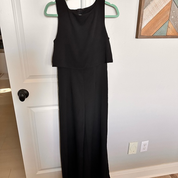 Black jumpsuit with pockets - Picture 2 of 11